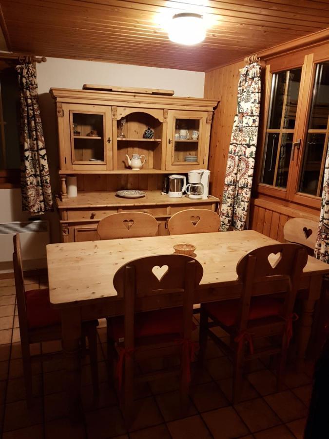 Charming Chalet With Panoramic View And Private Parking In Gruyere Gruyeres Extérieur photo